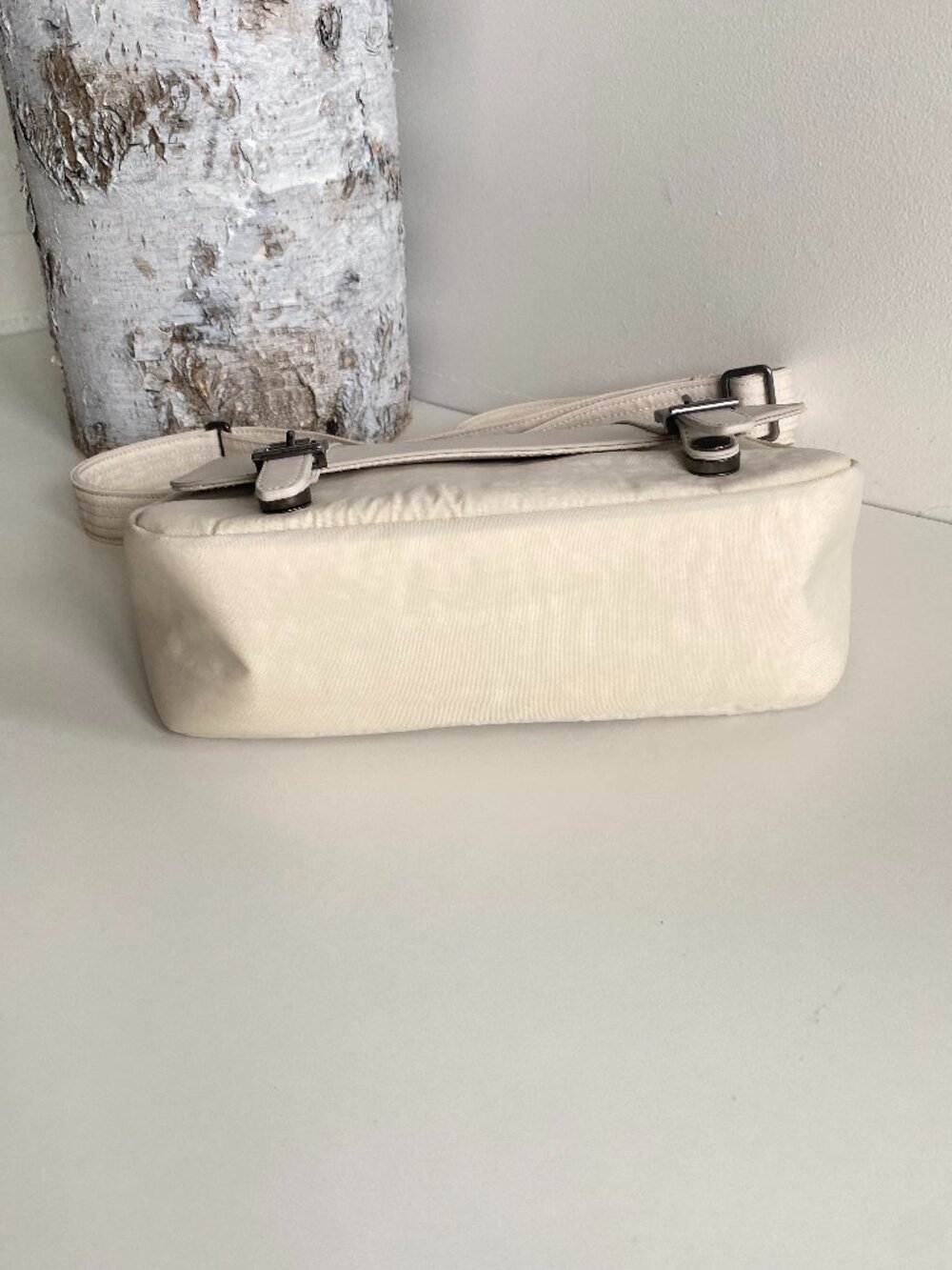 Herschel Orion Retreat Moonbeam Crossbody Bag - Picture 9 of 16